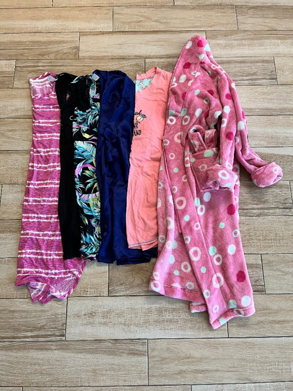 Womens Bundle of 6 Pajama Items - S